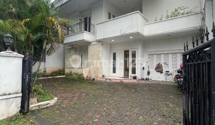 Disewakan Rumah Lokasi Premium Menteng