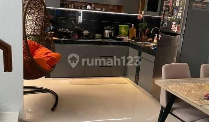 Rumah Semi Furnished Bagus di Milano Village Gading Serpong