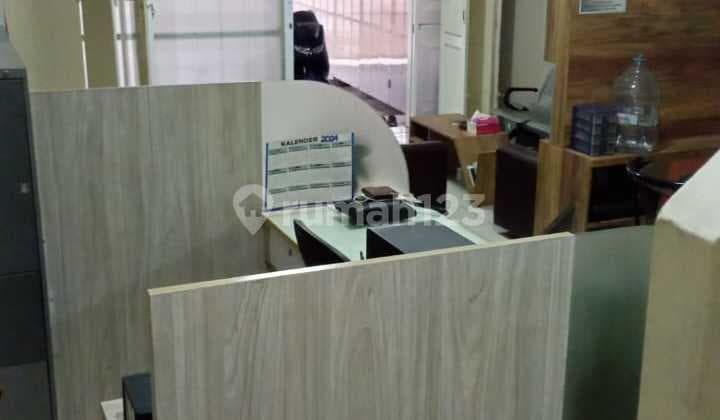 Two-Story Shop House Main Road Sindanglaya Near Office Area