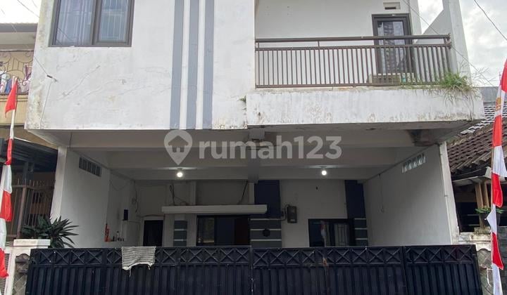 Rumah 2,5 Lantai Graha Batu Karang Dekat Perkantoran