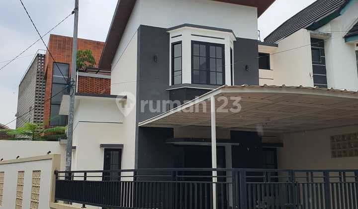 New Renovated House Near Office Area and Buah Batu Toll Road