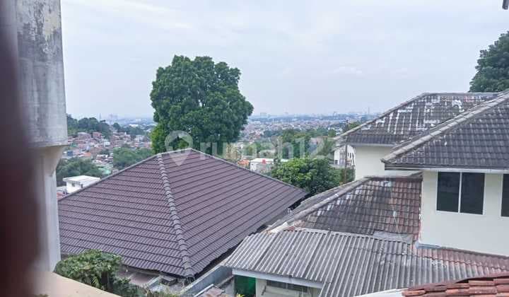 Rumah Sejuk View Kota Bandung Dekat Dago Resort