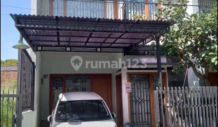 Rumah 2 Lantai Siap Huni Situsari Dekat Perkantoran