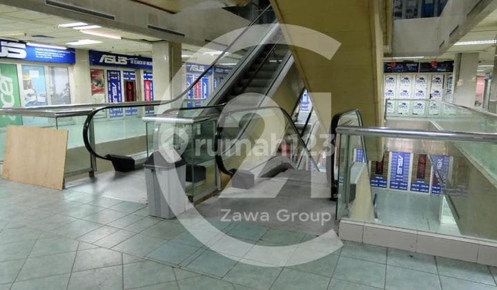 Dijual Gedung 4 Lantai Pinangsia Raya Taman Sari Jakarta Barat. Luas Tanah 1950 M2