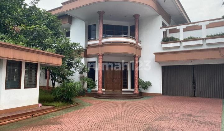 Dijual Rumah Jl. Arjuna Tomang, Jakarta Barat. Luas Tanah 1572 M2