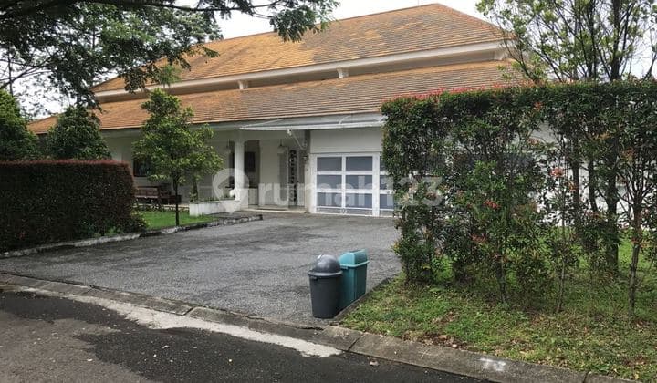 FOR SALE Modern Villa in Sentul - BOGOR