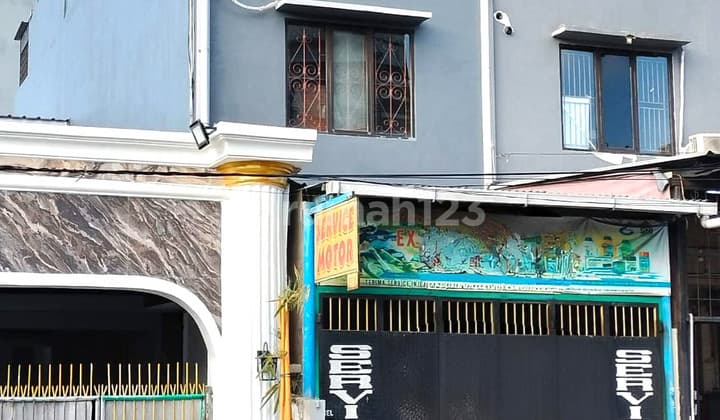 For Sale 3-Story Shop House by the Roadside in Cengkareng Area, West Jakarta