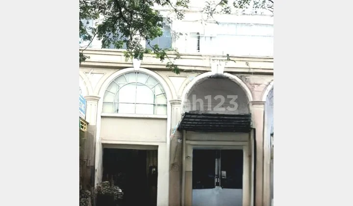 Dijual Rukan Strategis Green Lake City jakarta Barat Dijual Rukan Strategis Green Lake City jakarta Barat