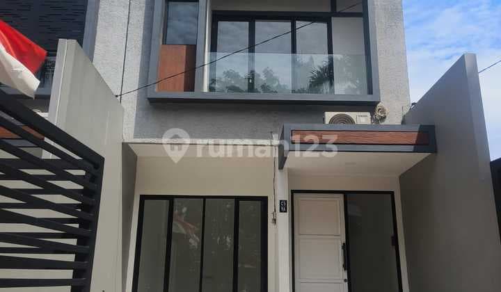 Rumah Baru Taman Villa Meruya Depan Sport Golf Jakarta Barat