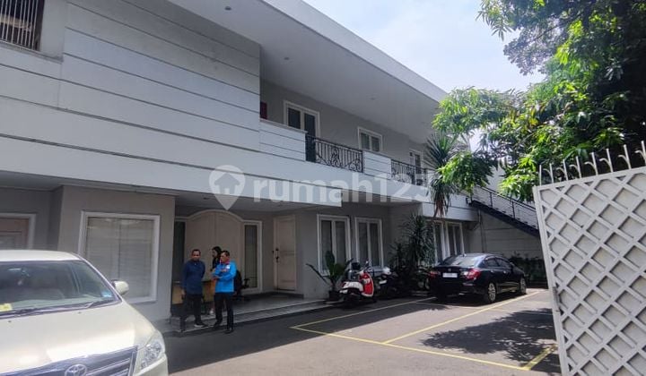 Disewakan Cocok untuk Kantor Klinik Workshop Gym Kebayoran Baru