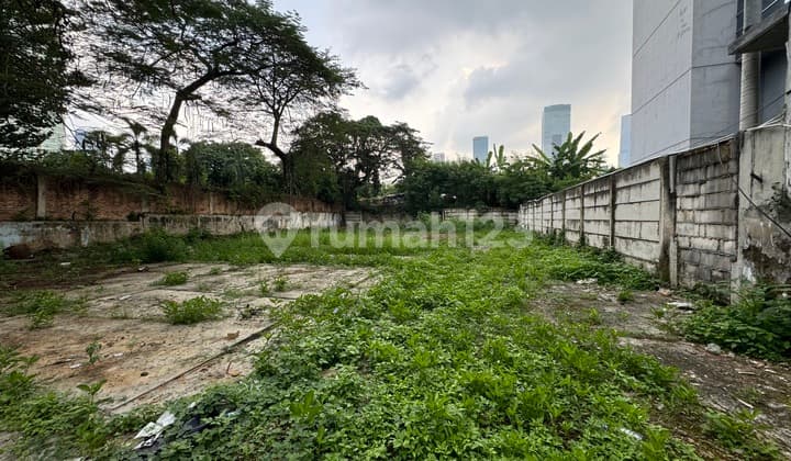 Tanah Kotak Setiabudi Lokasi Strategis Dekat Gedung Perkantoran.