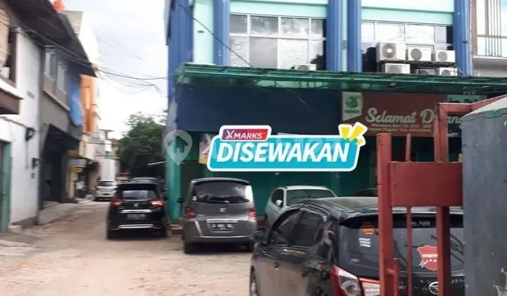 Sewa Ruko Murah Cempaka Putih cocok Untuk ekspedisi atau stock barang 3 lantai