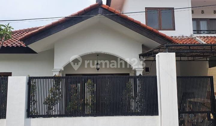 Disewakan Rumah Cipete untuk Hunian Ataupun Workshop ,Usaha Rumahan Dekat ke Stasiun MRT