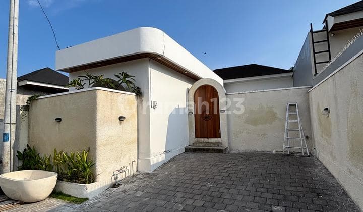 For Sale 1 Floor Ready to Occupancy in Ungasan Bali