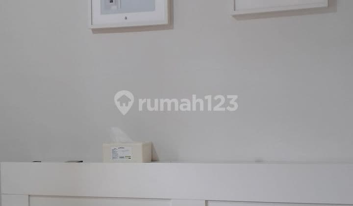 Jual Cepat Rumah Full Furnished di East Portofino