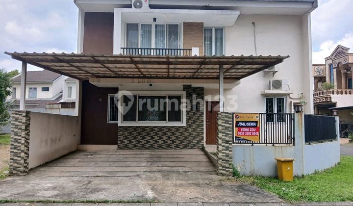 Rumah Cantik Hook Semi Furnished2 Lantai
