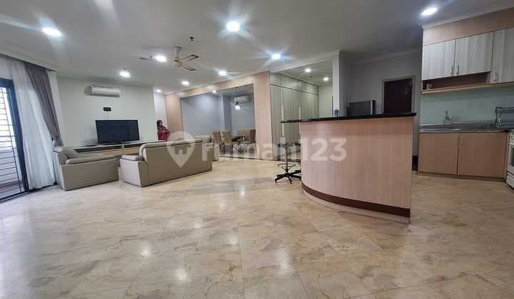 3 BR Penthouse Apartment Super Large Ready to Occupancy Golf Condominium Karawaci