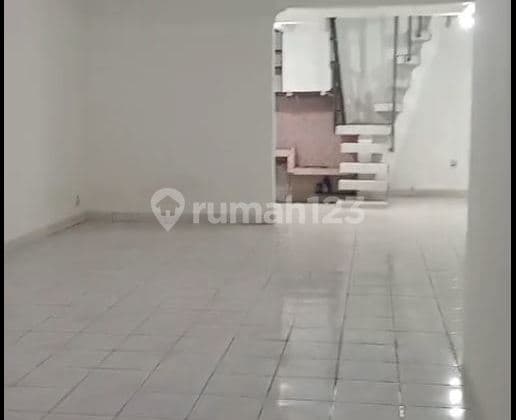 Rumah 1,5 Lantai Duri Kosambi Jakarta Barat Uk 8x15 Unfurnished