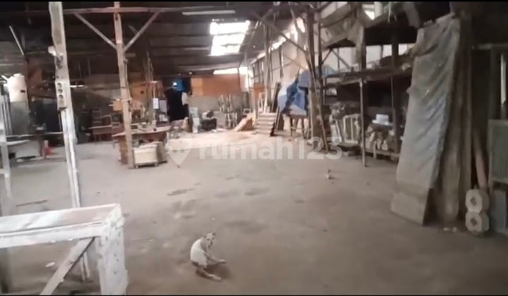 Gudang di Ahmad Dahlan Cipondoh Luas 800M2 Akses Truck