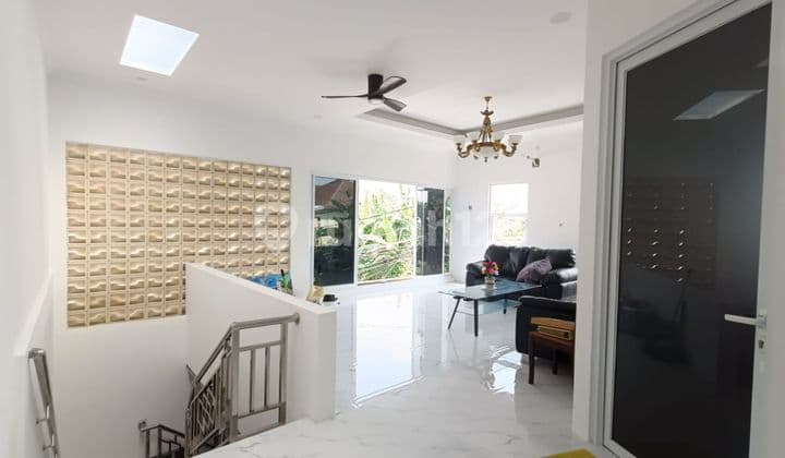 Rumah 2 Lantai Hook di Kresek Duri Kosambi Uk 10,5X17 SHM