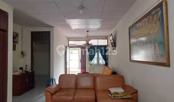 RUMAH Taman Semanan Indah Durikosambi, Cengkareng, Jakbar