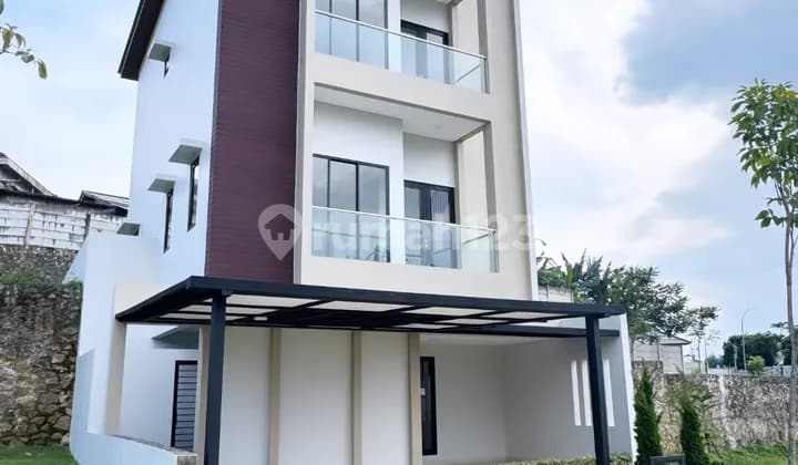 Rumah Mewah Asri Diapit 2 Pegunungan di Sentul City Bogor