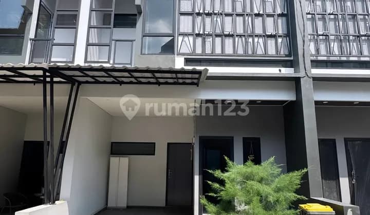 Rumah Cantik Dalam Cluster Siap Huni di Kukusan Beji Depok