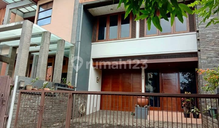 Dijual Murah Rumah di Setra Duta Hegarmanah Dekat Toll Pasteur