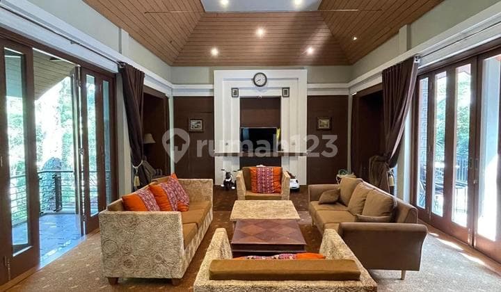 Dijual Rumah Villa Di Terusan Sersan Bajuri Dekat Graha Puspa