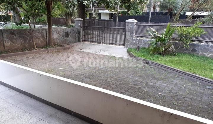 Dijual Rumah Hitung Tanah Di Hegarmanah Area Old Money