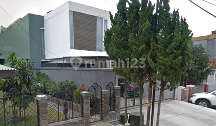For Sale Aesthetic House in Bandung City Close to Everything