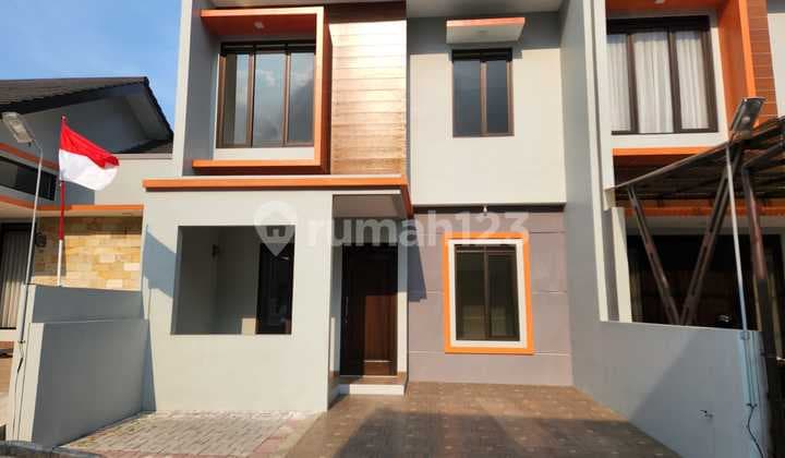 New Ready-to-Occupy House for Sale in Cibiru, East Bandung