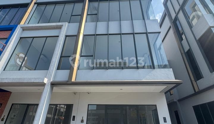 Jual Ruko Maggiore Gading Serpong 2 Unit Gandeng Badan-Hook