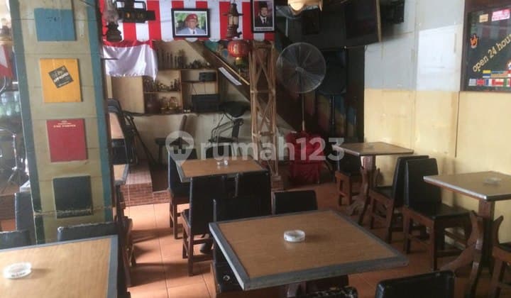 Rumah Dikebon Sirih Siap Huni,bisa Untuk Usaha Lokasi Sangat Strategis Di Kebon Sirih Menteng Jakarta Pusat