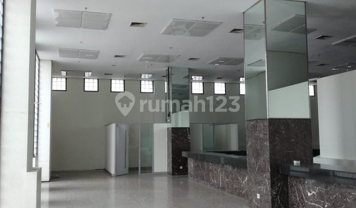 Jl. Kebon Sirih Menteng Jakarta Pusat Jl. Kebon Sirih Menteng Jakarta Pusat