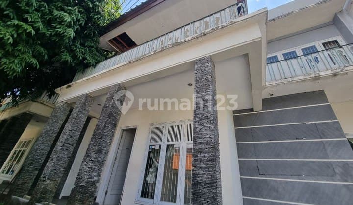Disewakan Rumah Di Jl Cempaka Putih Cempaka Putih, Jakarta Pusat