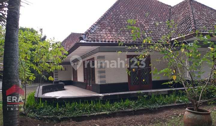 Dijual 2 Buah Rumah Hook Kolonial Belanda Heritage Asri Strategis Dikawasan Komersil di Sayap Jl. Dipenogoro Cisangkuy Mainroad Kota Bandung