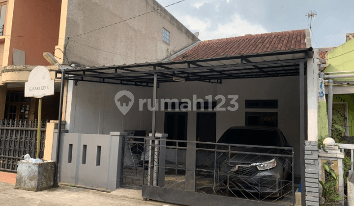 For Sale: House in Bumi Asri Mekar Rahayu Complex, Kopo Wing, TKI, Bandung.