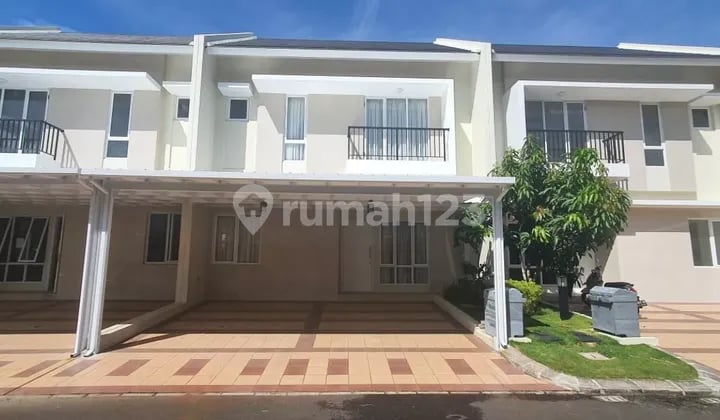Rumah Bagus di Sumarecon Mutiara Kota Makassar Dekat Dari Bandara