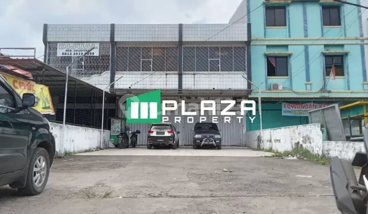 2-Unit Shophouse with Spacious Parking on Sultan Alauddin Street, Makassar City 2-Unit Shophouse with Spacious Parking on Sultan Alauddin Street, Makassar City