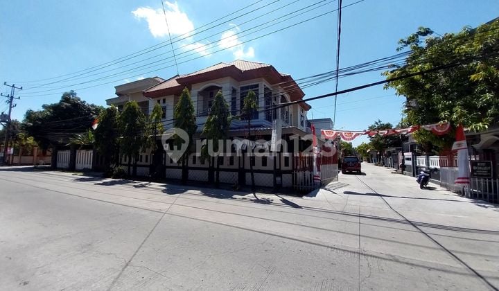 Rumah 2lantai posisi hook di jln pendidikan kota makassar