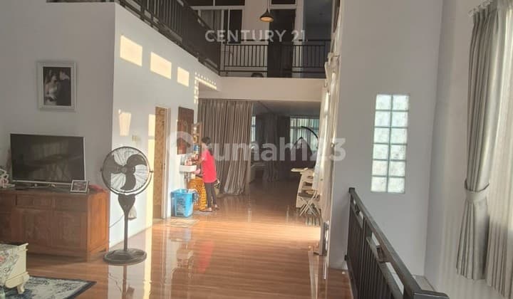 Rumah Cantik Minimalis Modern di Angkasa Pura Kemayoran