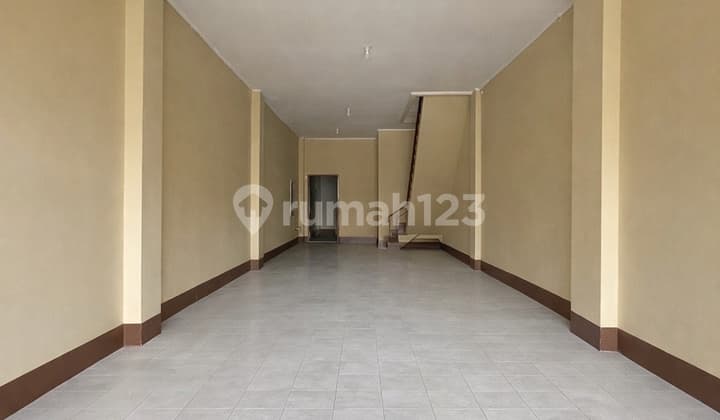 Ruko 3 LT Siap Huni Mainroad di Joglo, Kembangan Jakarta Barat