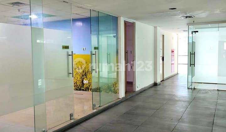 Sewa Lahan Gedung Kantor Usaha Komersil di Jantung Kota Bandung