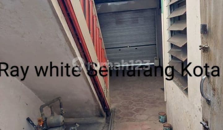 Selling a house in Karangwulan
