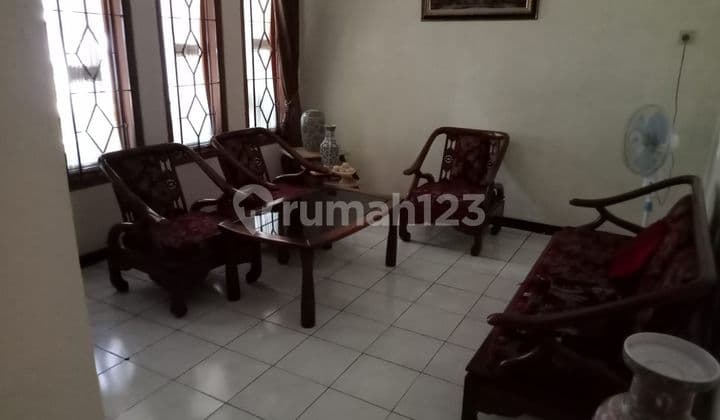 House On Kanfer Main Road