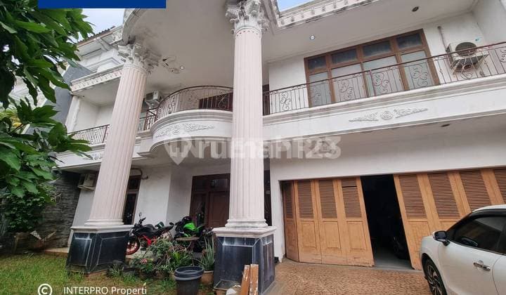 Rumah Mewah Puri Indah Kembangan Lokasi Strategis LT 450M2
