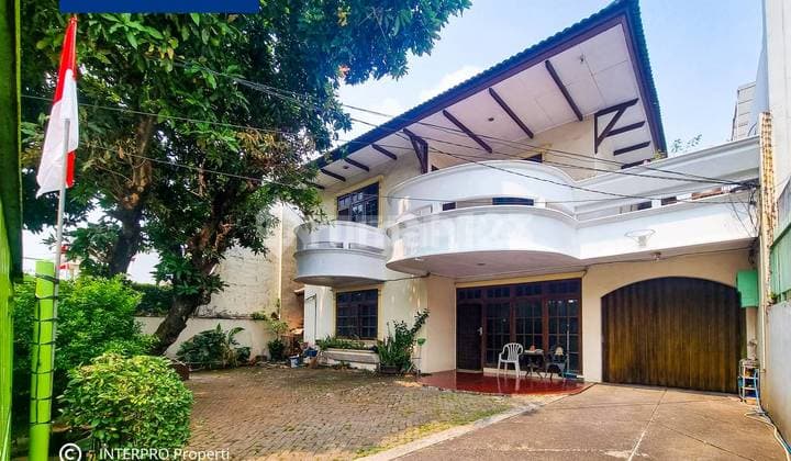 Rumah 2 Lantai di Sunrise Garden Jakarta Barat Bebas Banjir