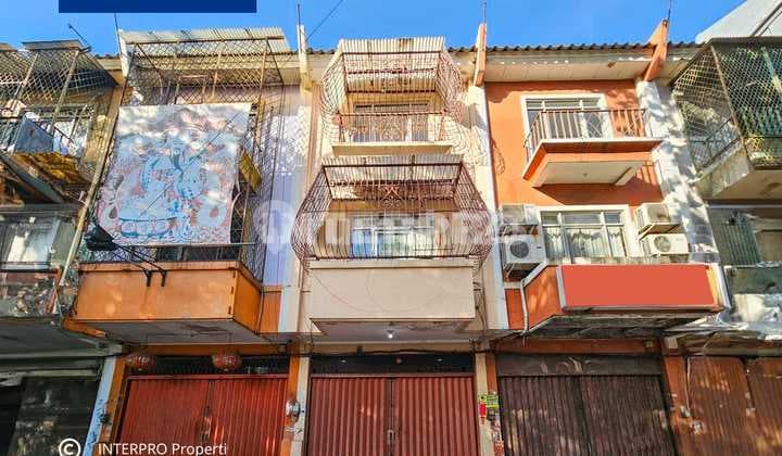 Ruko 3,5 Lantai Taman Palem Lestari Siap Huni Lokasi Strategis