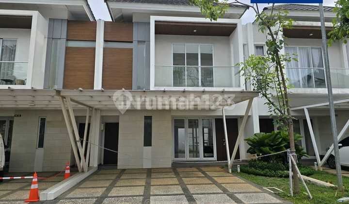 2-Story House Riviera Metland Puri Land 144m2 Near Clubhouse